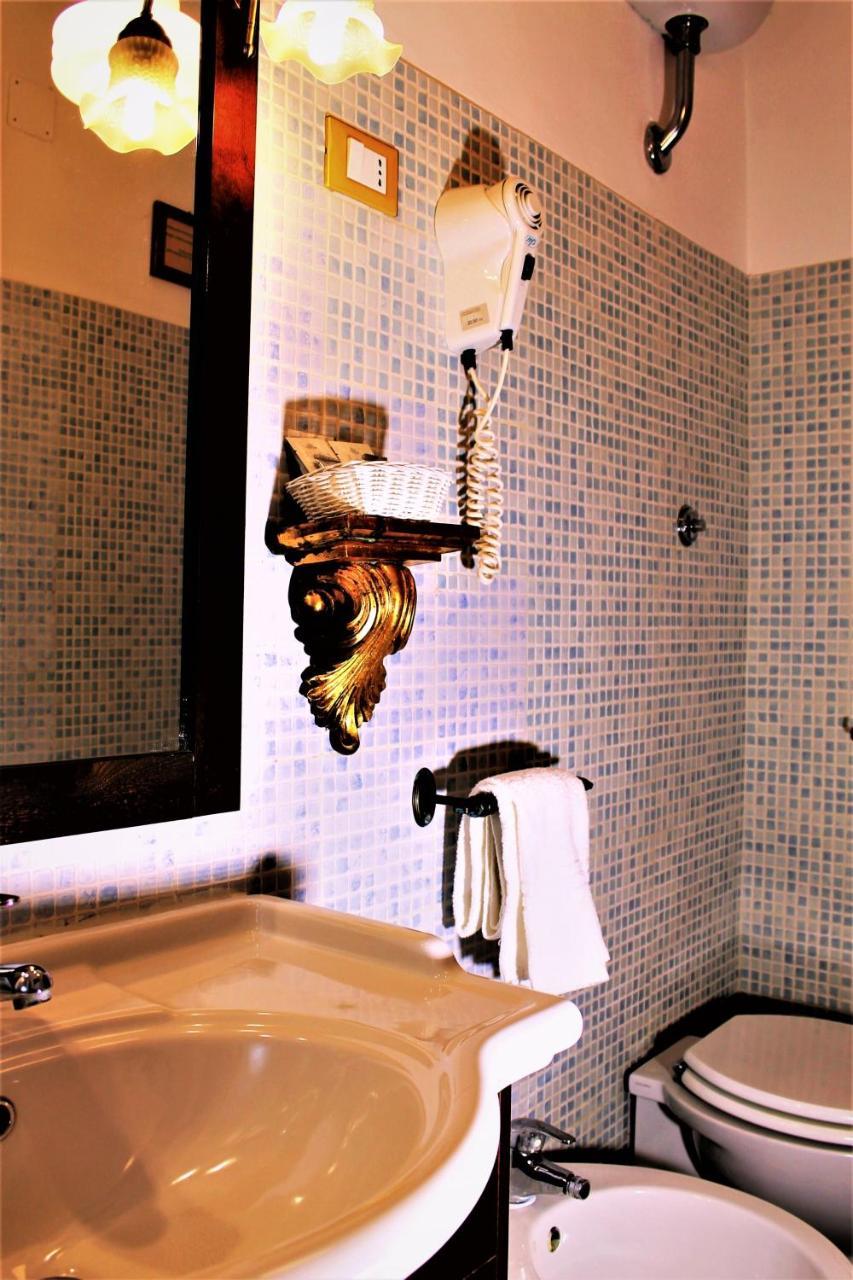 I Gerani Rossi Hotel Rome Bagian luar foto
