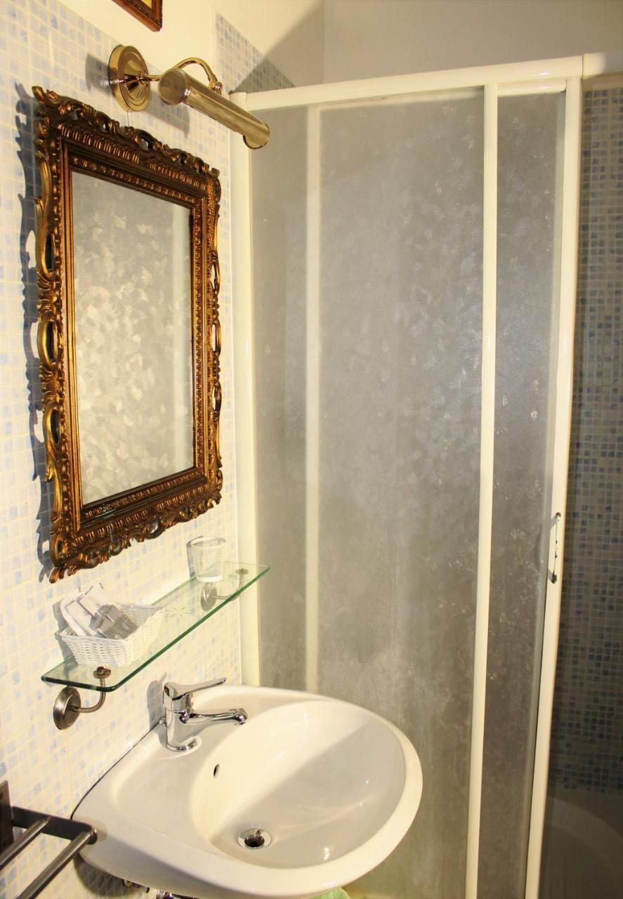 I Gerani Rossi Hotel Rome Bagian luar foto
