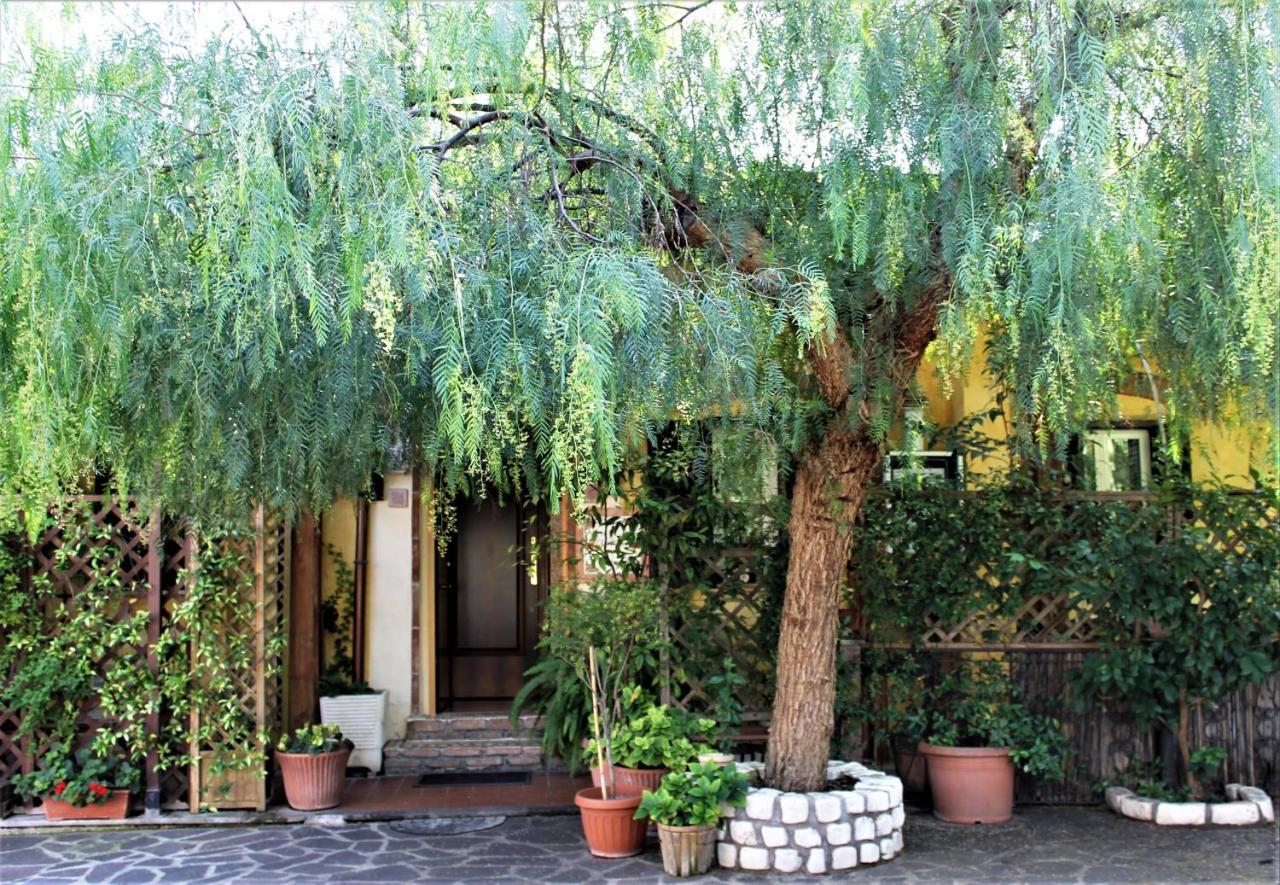 I Gerani Rossi Hotel Rome Bagian luar foto